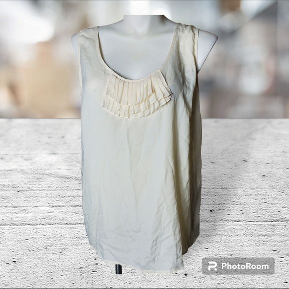 Avenue Cream Tank Top Size 18/20 - Picture 1 of 11